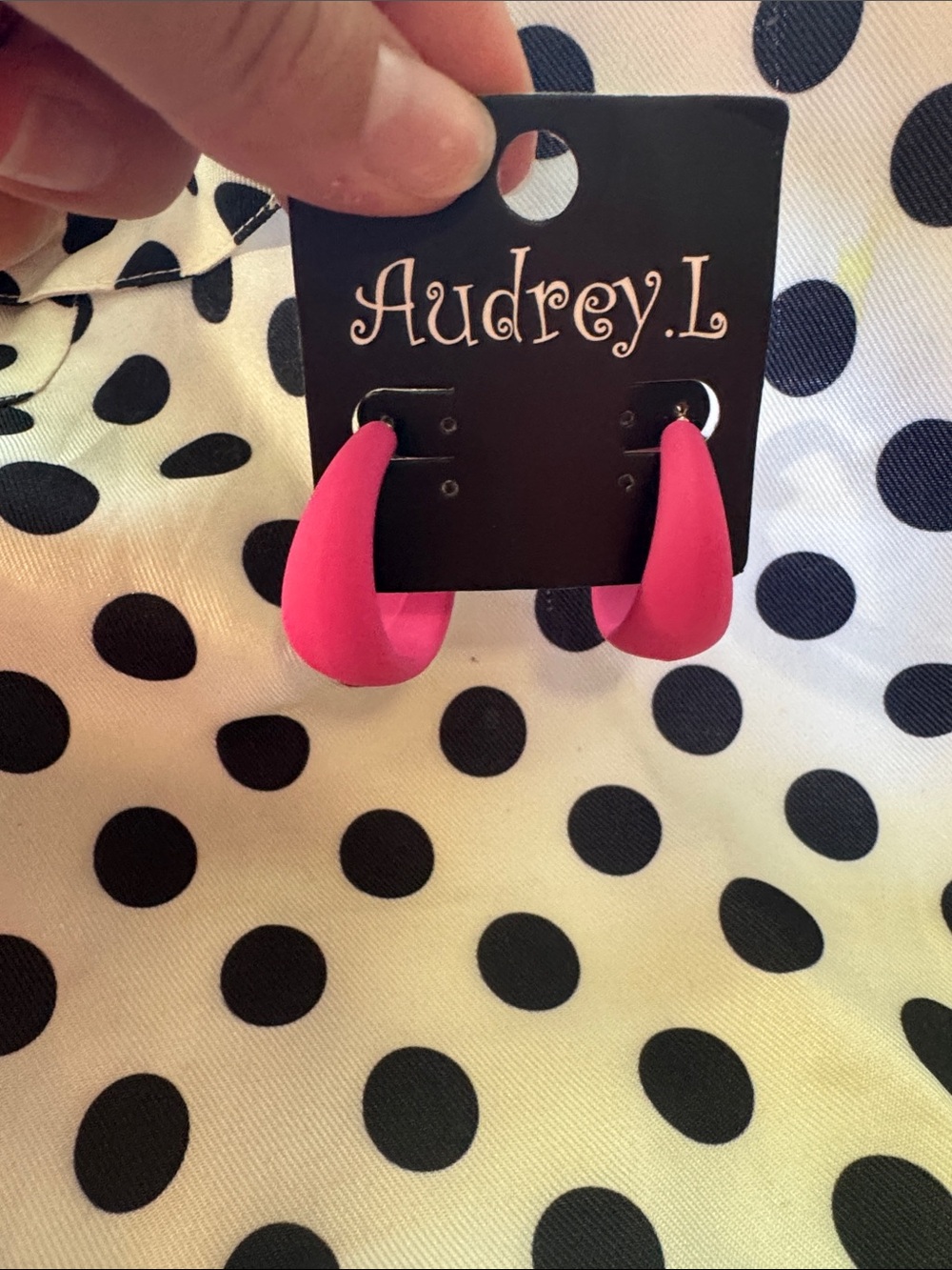 Audrey L - Hot Pink Hoop Earrings NWT